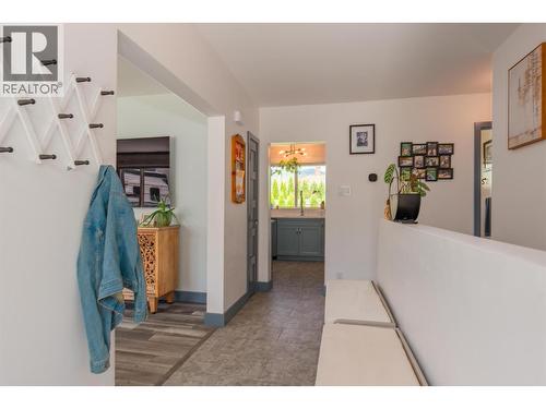 301 Sylvia Crescent, Trail, BC - Indoor Photo Showing Other Room