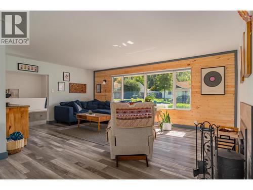 301 Sylvia Crescent, Trail, BC - Indoor