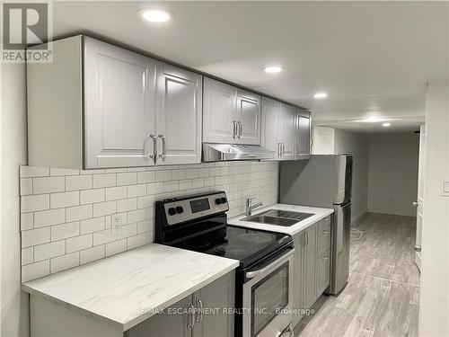 346 Hughson Street N, Hamilton, ON - Indoor Photo Showing Kitchen