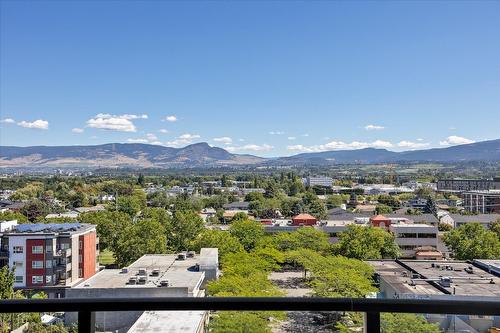 902-485 Groves Avenue, Kelowna, BC - Outdoor With View