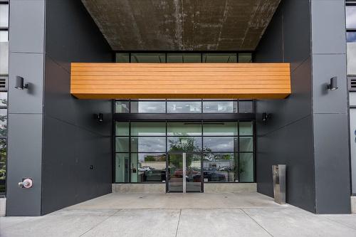 902-485 Groves Avenue, Kelowna, BC -  With Exterior