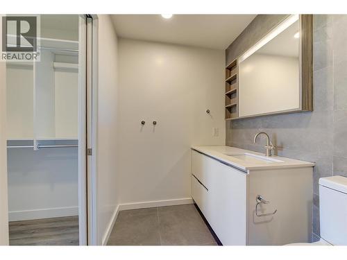 2780 Olalla Road Unit# 208, West Kelowna, BC - Indoor Photo Showing Bathroom