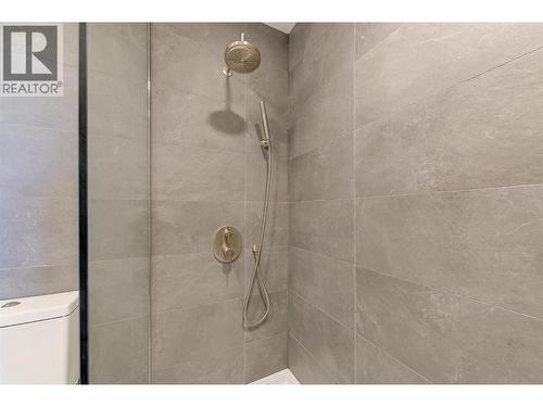 2780 Olalla Road Unit# 208, West Kelowna, BC - Indoor Photo Showing Bathroom