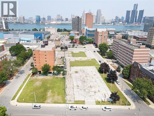 315 University Avenue West, Windsor, ON 