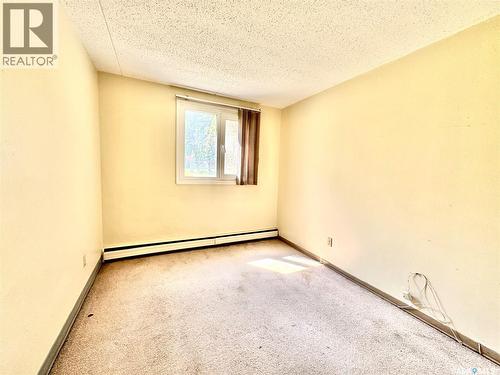 11 27 Centennial Street, Regina, SK - Indoor Photo Showing Other Room