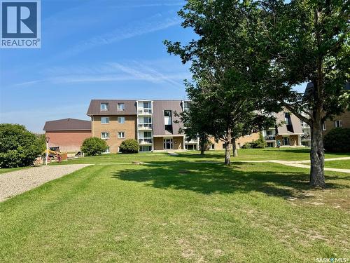 11 27 Centennial Street, Regina, SK - Outdoor With Facade