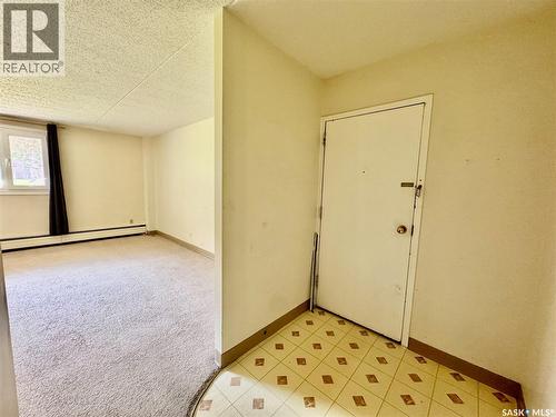 11 27 Centennial Street, Regina, SK - Indoor Photo Showing Other Room