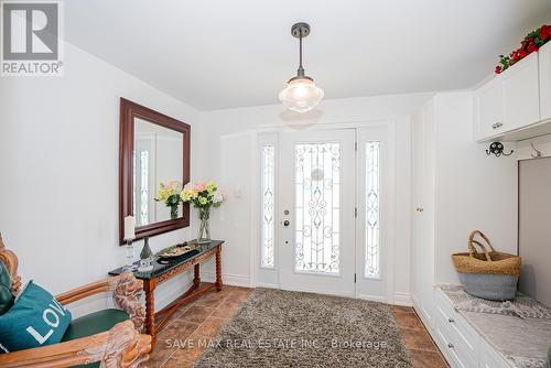 1127 Shore Acres Drive N, Innisfil, ON - Indoor Photo Showing Other Room