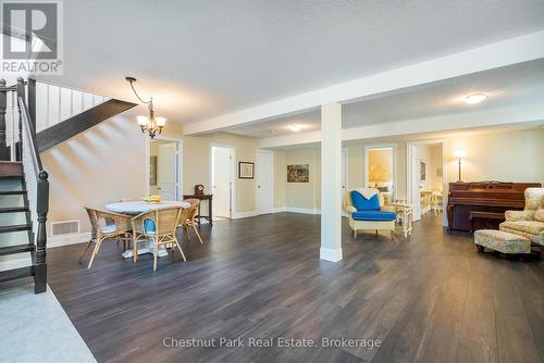 Basement recreation room with walk-out to backyard - 77 Findlay Drive, Collingwood, ON - Indoor
