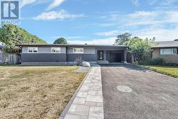 12 LARGO CRESCENT  Ottawa, ON K2G 3C7