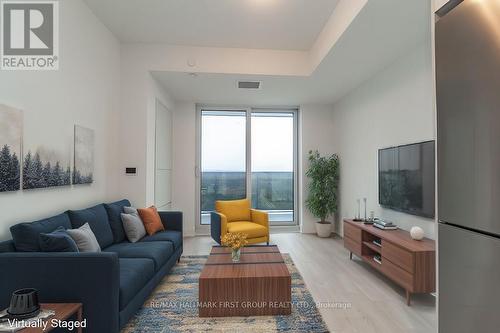 2601 - 2545 SIMCOE STREET N  Oshawa, ON L1L 0W3