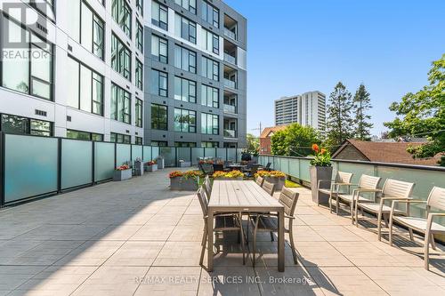 311 - 690 King Street W, Kitchener, ON - Outdoor