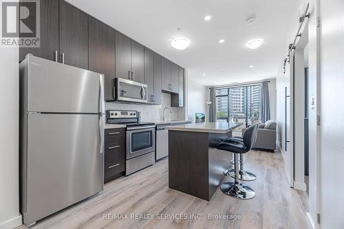 311 - 690 King Street W, Kitchener, ON - Indoor Photo Showing Kitchen With Stainless Steel Kitchen With Upgraded Kitchen