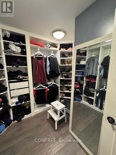 1768 Caille Avenue, Lakeshore, ON - Indoor With Storage