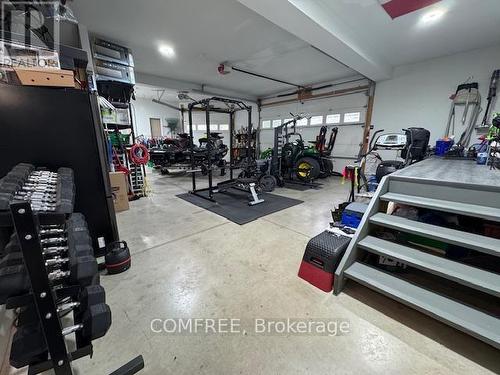 1768 Caille Avenue, Lakeshore, ON - Indoor Photo Showing Other Room