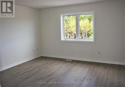 6 Hillcroft Way, Kawartha Lakes (Bobcaygeon), ON - Indoor Photo Showing Other Room