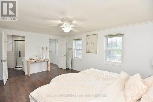 95 Birchpark Drive N, Grimsby, ON - Indoor Photo Showing Bedroom