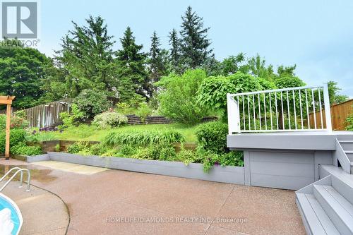 95 Birchpark Drive N, Grimsby, ON - Outdoor