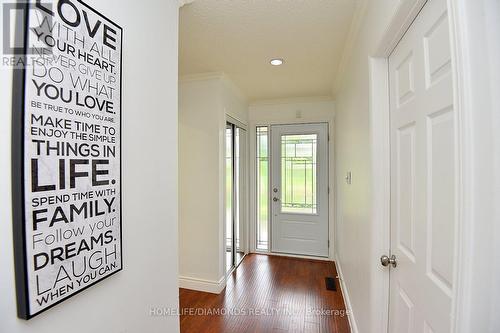 95 Birchpark Drive N, Grimsby, ON - Indoor Photo Showing Other Room