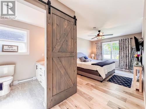 120 Pioneer Drive, Winterland, NL - Indoor