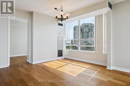 712 - 50 Kingsbridge Garden Circle, Mississauga, ON - Indoor Photo Showing Other Room