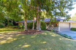 1283 Roberton Blvd  Parksville, BC V9P 2P8