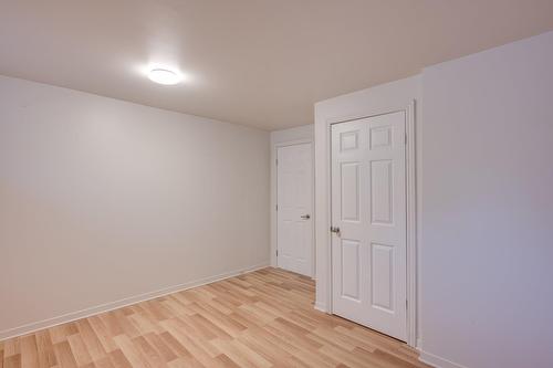 Chambre à coucher - 3535 12E Rue, Laval (Laval-Ouest), QC - Indoor Photo Showing Other Room