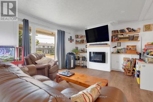 1340 Alfred Street, Cornwall, ON - Indoor Photo Showing Living Room With Fireplace