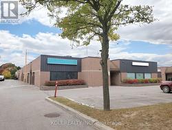 31 - 82 SANDIFORD DRIVE  Whitchurch-Stouffville, ON L4A 3V9