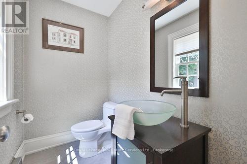 68 Thomas Street, Oakville (Oo Old Oakville), ON - Indoor Photo Showing Bathroom