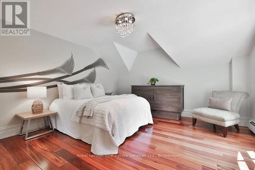 68 Thomas Street, Oakville (Oo Old Oakville), ON - Indoor Photo Showing Bedroom