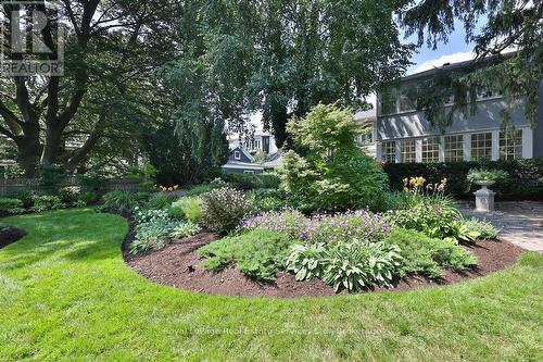 68 Thomas Street, Oakville (Oo Old Oakville), ON - Outdoor
