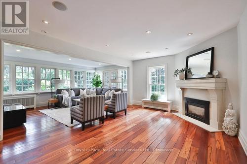 68 Thomas Street, Oakville (Oo Old Oakville), ON - Indoor Photo Showing Living Room With Fireplace