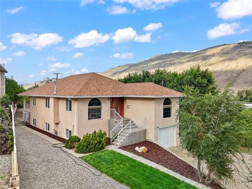 2401 PARKVIEW Drive  Kamloops, BC V2B 7H9