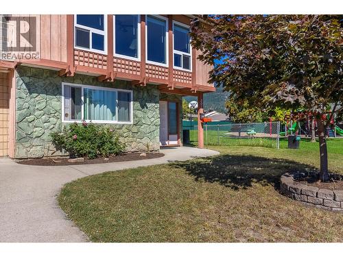 FRONT YARD - 3011 11 Street, Vernon, BC - Outdoor