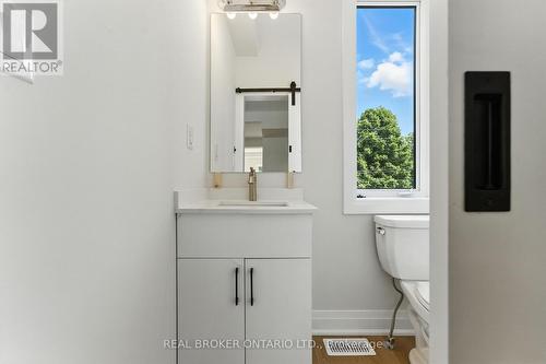 Integrated sink, countertop with undermount sink - Unit 3 - 161 Fifth Avenue, Brant, ON - Indoor Photo Showing Bathroom