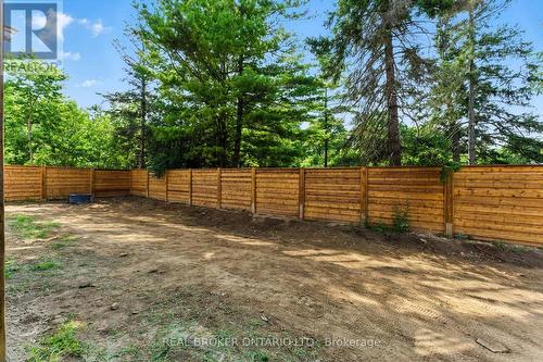 Exterior lot fence - Unit 3 - 161 Fifth Avenue, Brant, ON - Outdoor