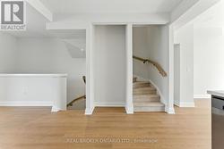 Modern wood pickets with oak  handrails - 