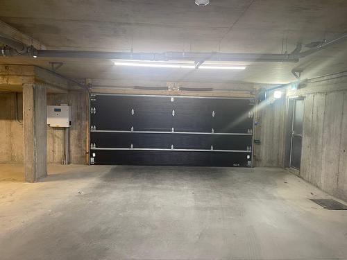 Garage - 2744 Ch. Du Parc, Orford, QC - Indoor Photo Showing Garage