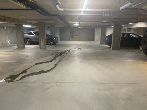 Stationnement - 2744 Ch. Du Parc, Orford, QC - Indoor Photo Showing Garage