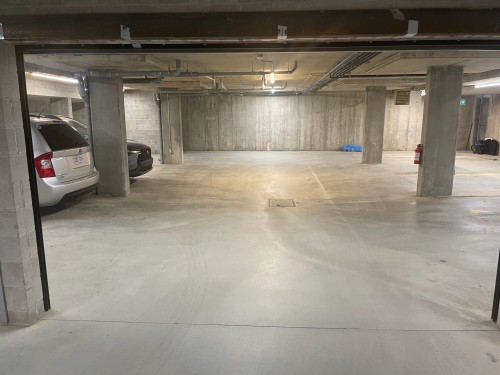 Stationnement - 2744 Ch. Du Parc, Orford, QC - Indoor Photo Showing Basement