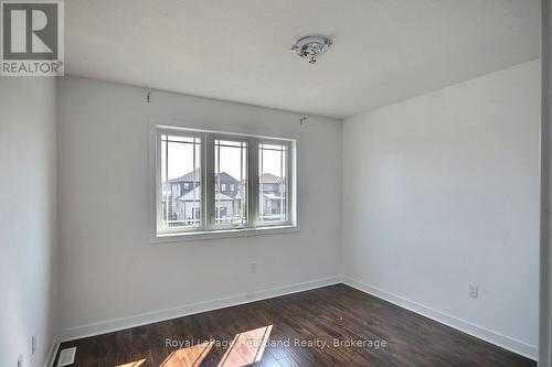 371 Beech Street, Lucan Biddulph (Lucan), ON - Indoor Photo Showing Other Room