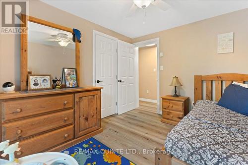19 County Rd 18 Road, Prince Edward County (Athol Ward), ON - Indoor Photo Showing Bedroom