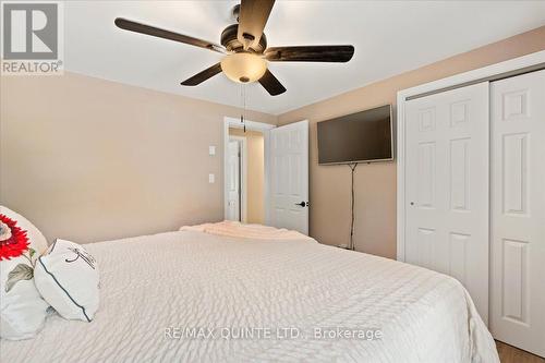 19 County Rd 18 Road, Prince Edward County (Athol Ward), ON - Indoor Photo Showing Bedroom