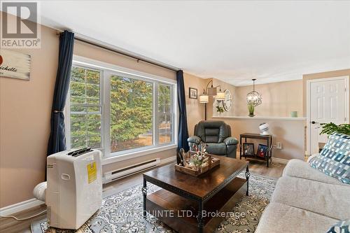 19 County Rd 18 Road, Prince Edward County (Athol Ward), ON - Indoor Photo Showing Living Room