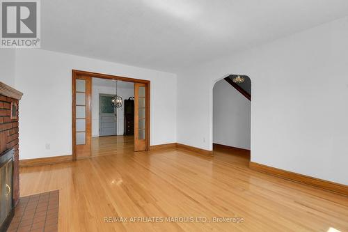 547 Fifth Street E, Cornwall, ON - Indoor Photo Showing Other Room