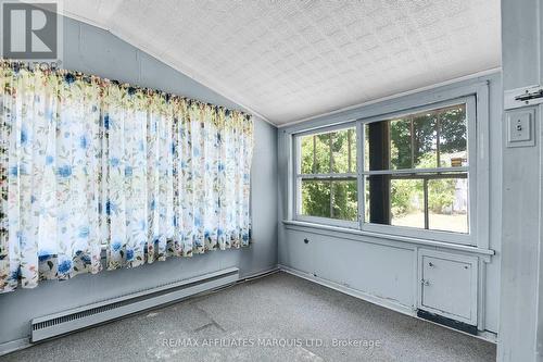 547 Fifth Street E, Cornwall, ON - Indoor Photo Showing Other Room