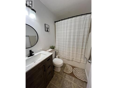 5201 Hallmark Crescent, Fort Nelson, BC - Indoor Photo Showing Bathroom
