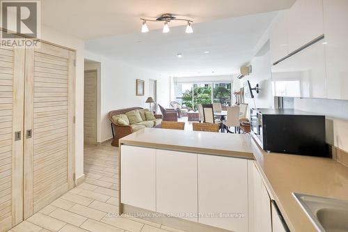 Playa Caracol - Ventanas Del Mar, Panama, ON - Indoor Photo Showing Kitchen