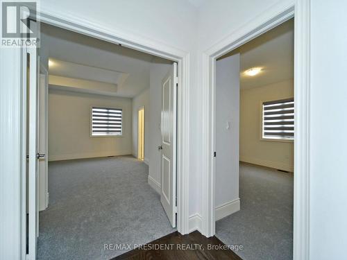 210 Mckean Drive, Whitchurch-Stouffville, ON - Indoor Photo Showing Other Room